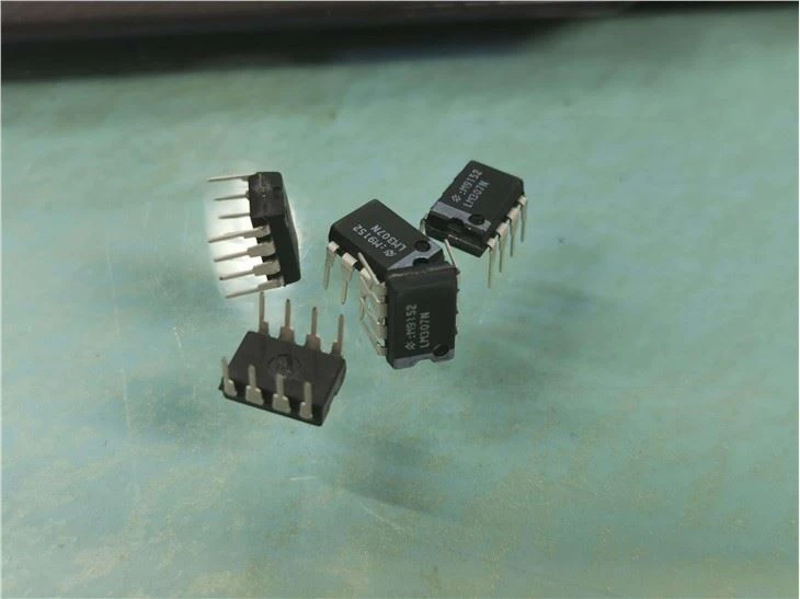 Nové a originálne elektronické komponenty STM32F103VET6
